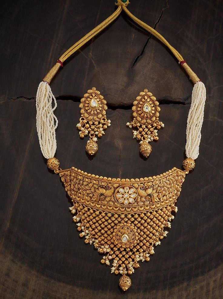 Jadau-necklace